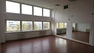 Зал гимнастики, растяжки и танцев в центре единоборств Белый Лотос